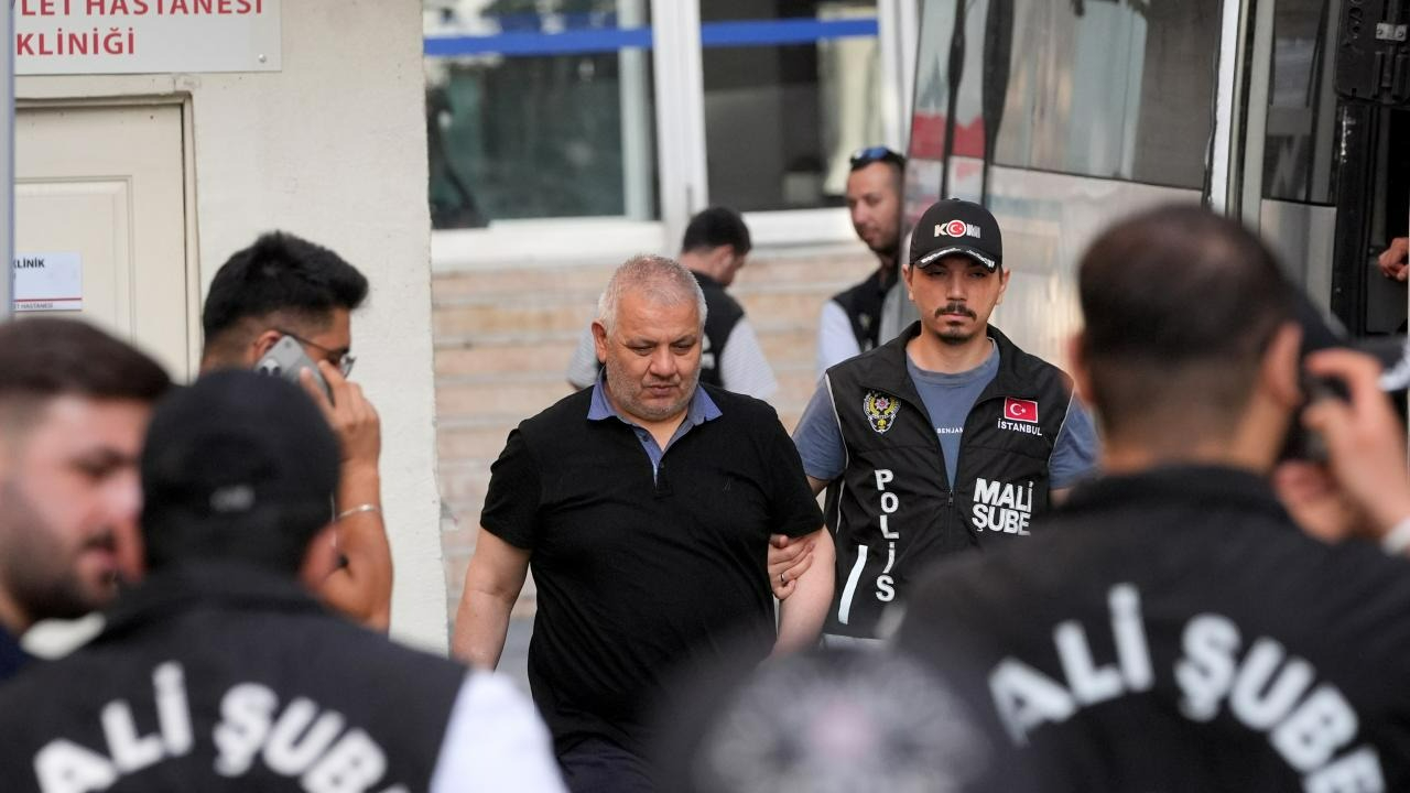 Aziz İhsan Aktaş dosyası genişliyor! AK Partili Isparta ve CHP'li Kütahya Belediyeleri de incelenecek