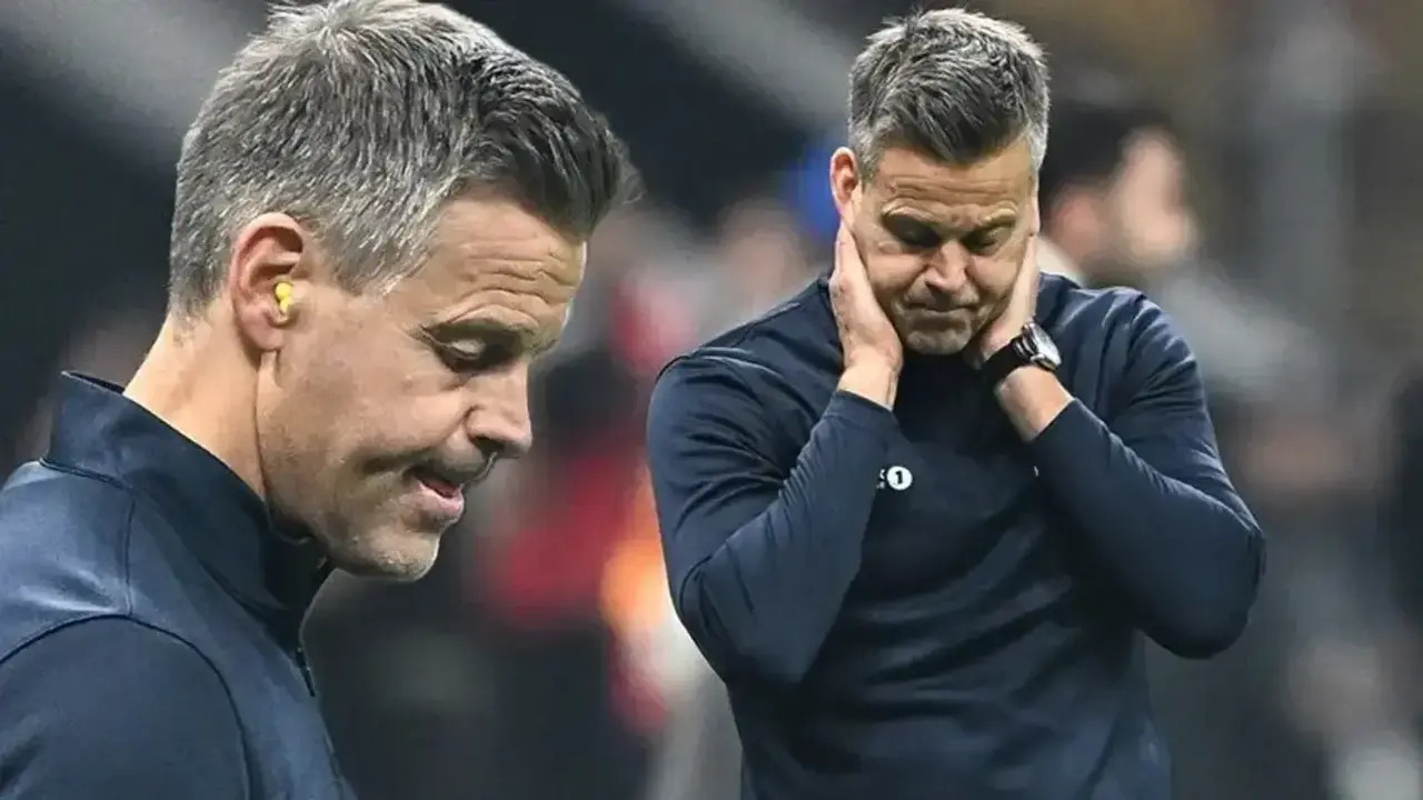 Bodo/Glimt'in hocası Kjetil Knutsen Rams Park atmosferine dayanamadı! Yaptığı hareket gündem oldu!