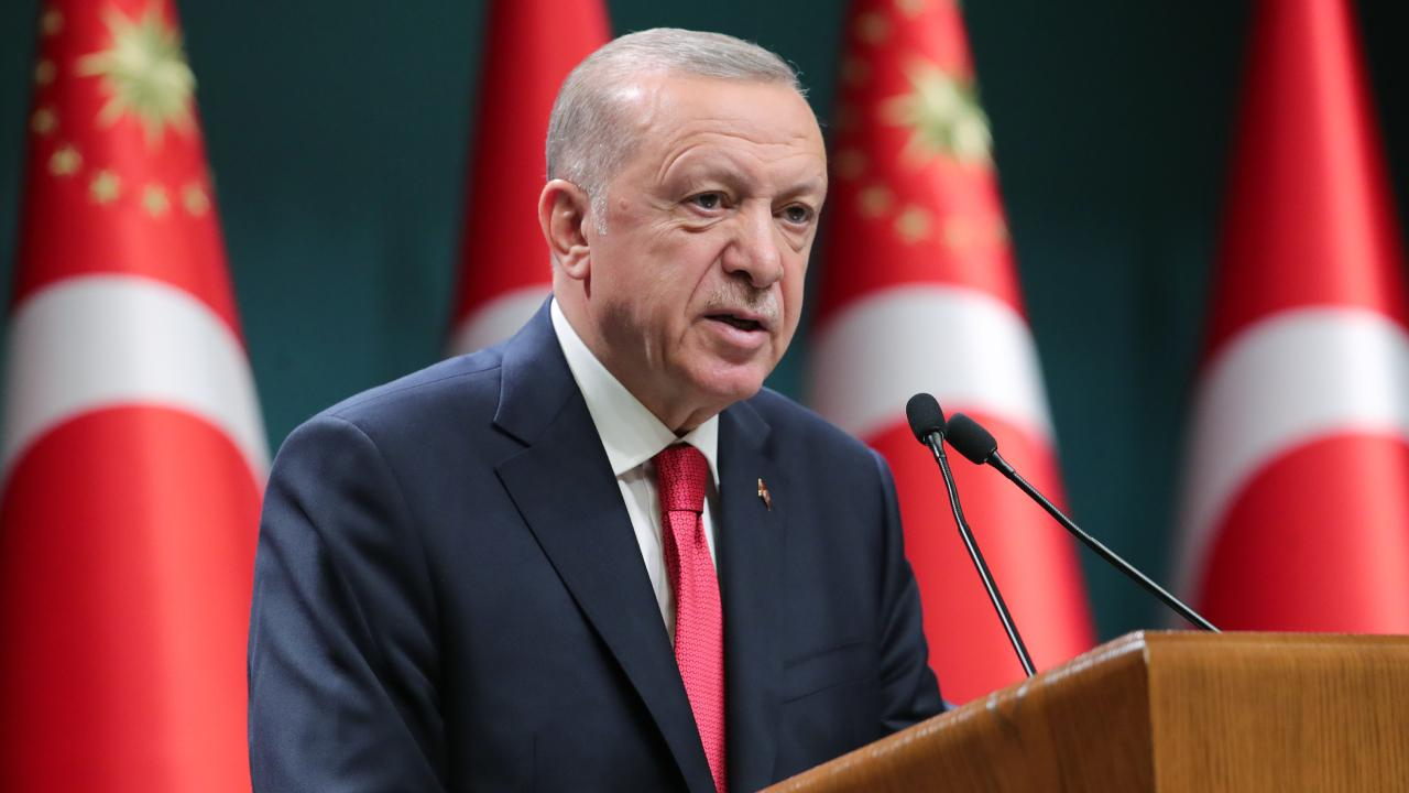 Cumhurbaşkanı Erdoğan yurda döndü!