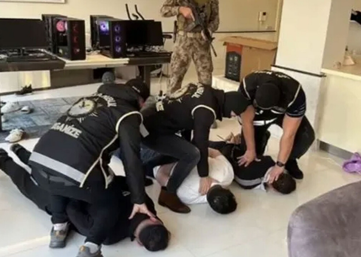 Yolyemezler Çetesi’ne sabah operasyonu: Cezaevinden yönetilen yasa dışı bahis zinciri çözüldü! 1,5 milyarlık yasa dışı bahis ağı...