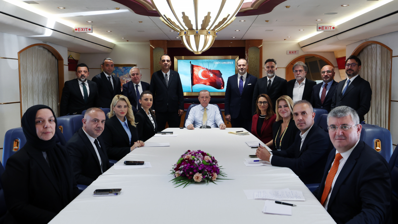 Erdoğan’dan Körfez dönüşü CHP’ye en sert tepki! "Artık lağım patladı, milletim yaşananları görüyor"