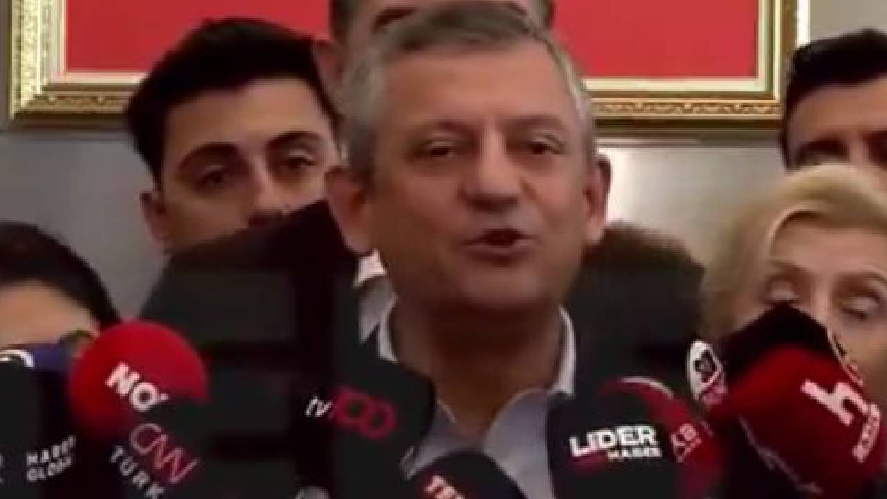 Özgür Özel'den mutlak butlan davasına sert yorum: Demokrasi kazandı