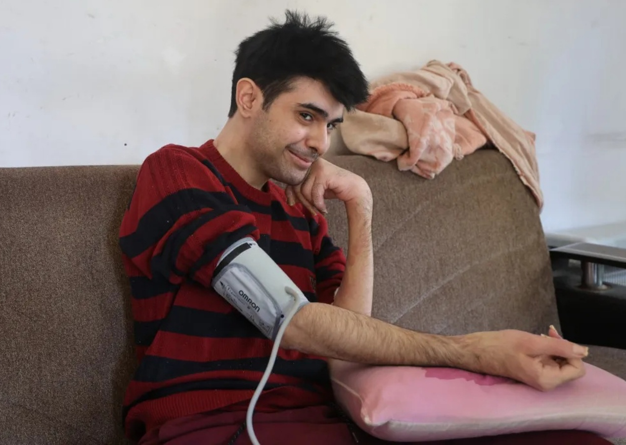 3 yıldır banyo yapmayan, evden çıkmayan Barış Özbay'ın hastalığı belli oldu: Anksiyete ve depresyon!