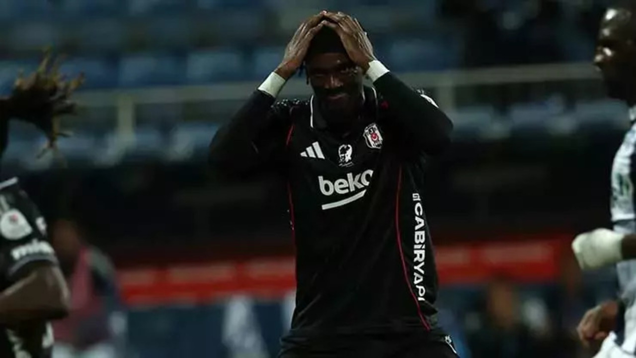 Beşiktaş - Kasımpaşa maçında yok artık dedirten anlar! Her şey 4 dakikada oldu