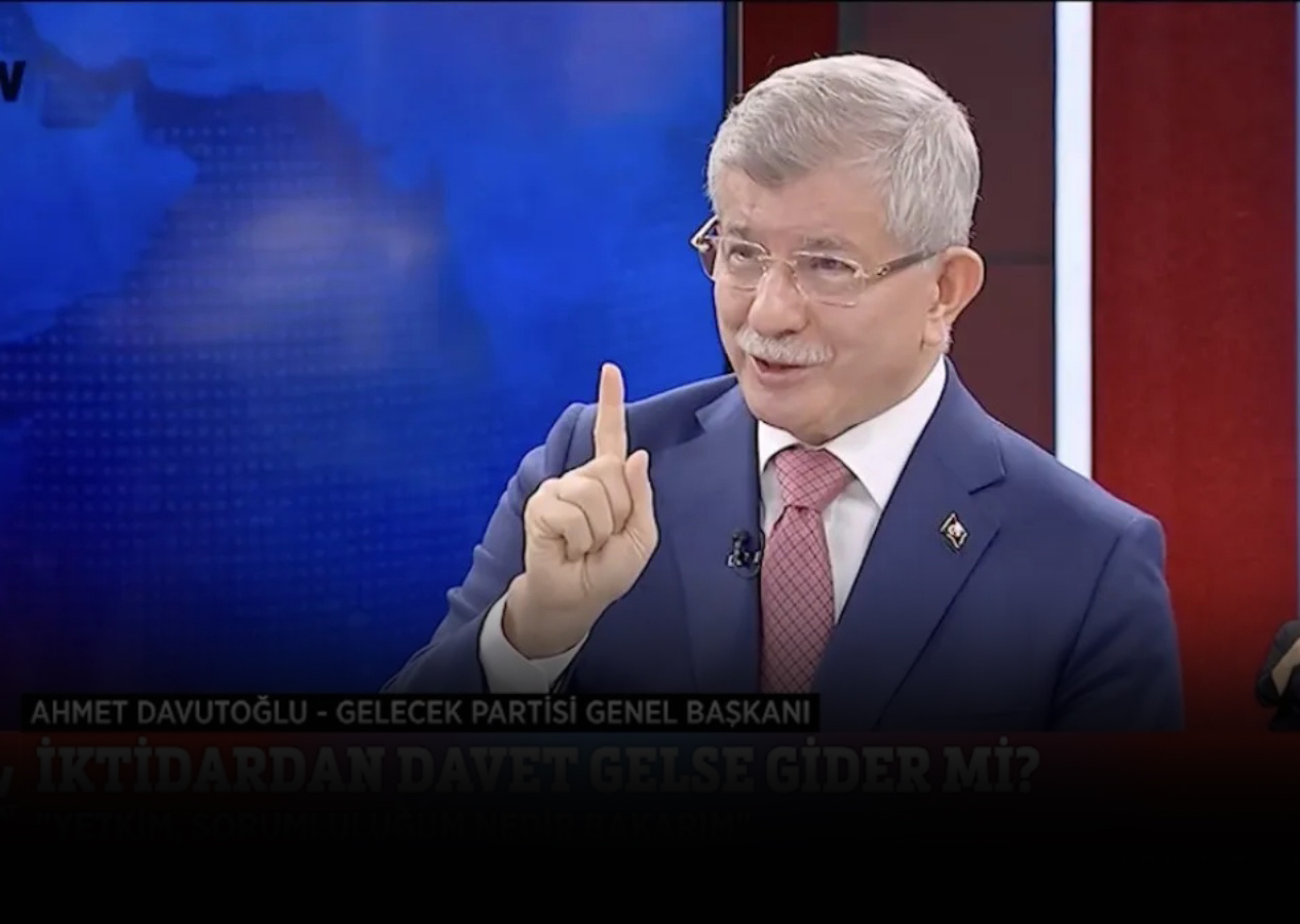Ahmet Davutoğlu'na açık açık soruldu: Cumhurbaşkanı yardımcılığı görevini kabul eder misiniz? "Sembolik görev istemem"