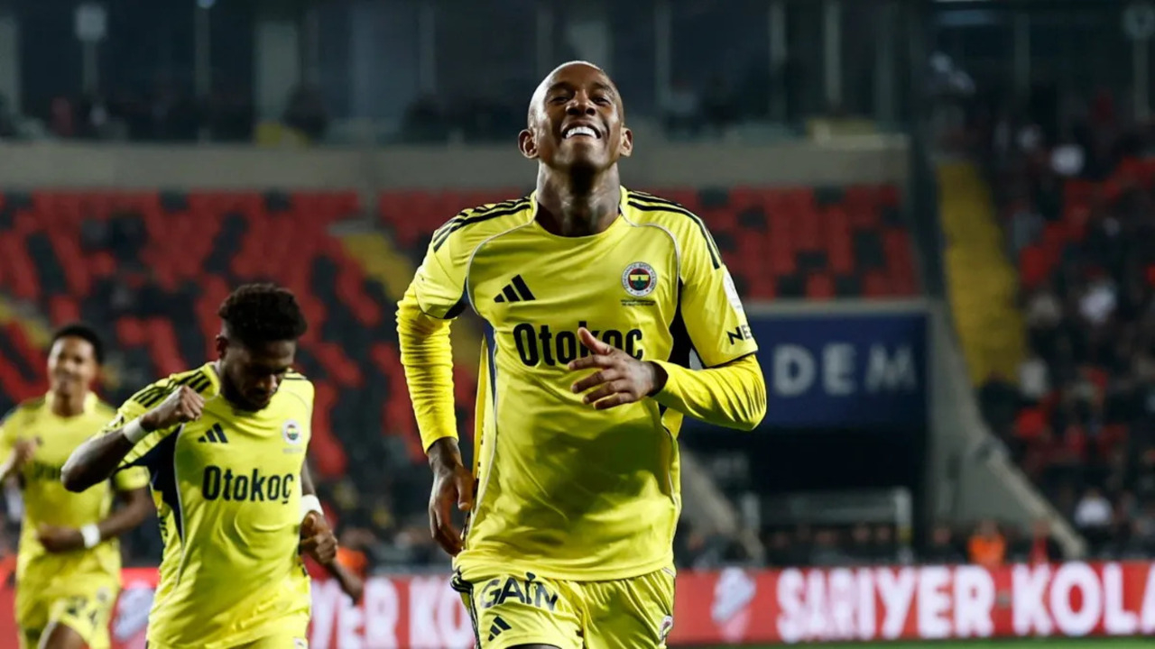 4-0'lık zaferin ardından Fenerbahçe'den Galatasaray'a gönderme: Dokunulmaz değil durdurulamaz