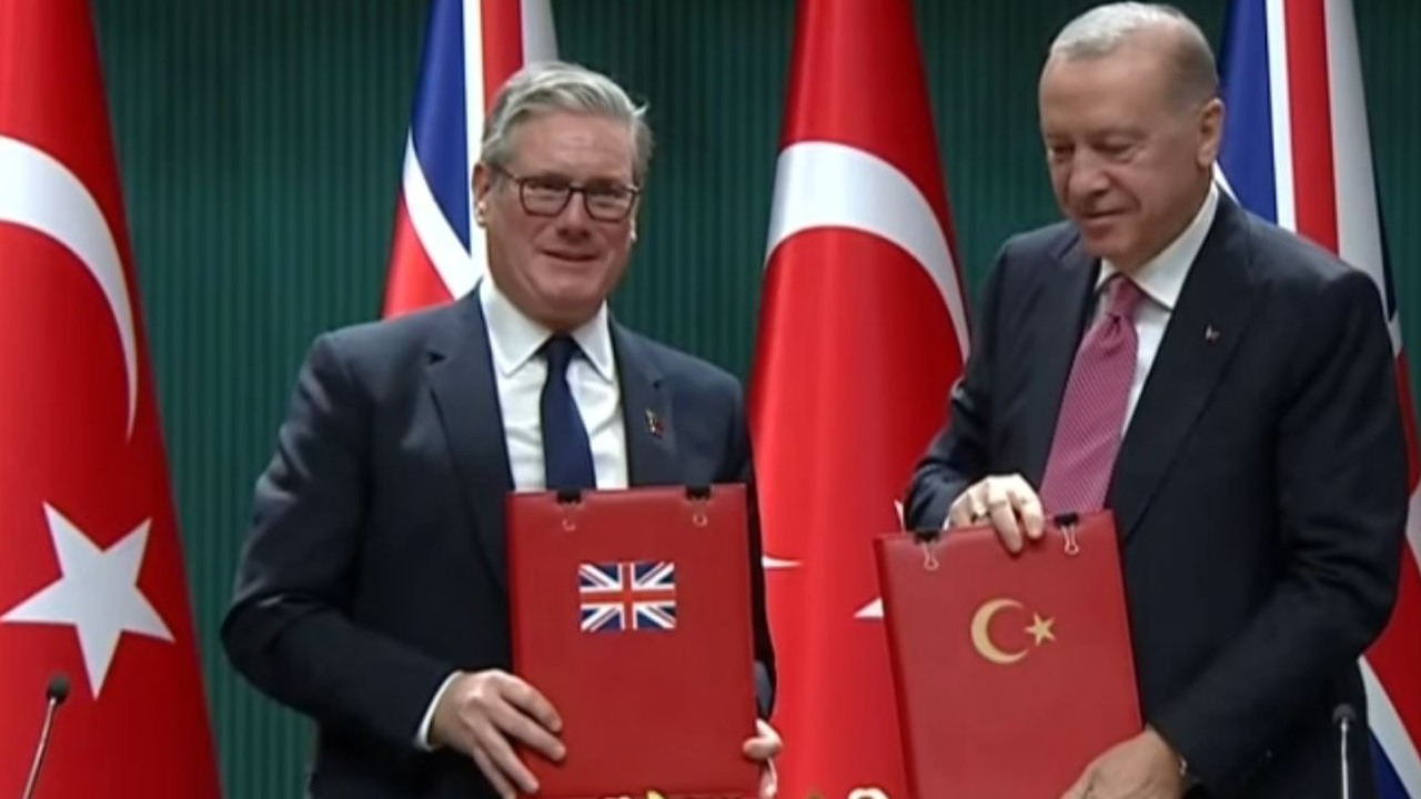 Beştepe'de tarihi imza! İngiltere ve 3 ülkeden 44 Eurofighter Typhoon alımı resmen onaylandı