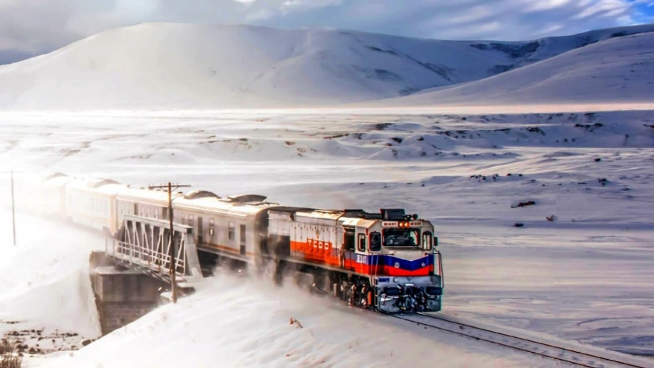 Turistik Doğu Ekspres seferleri başlıyor! Bilet fiyatları belli oldu
