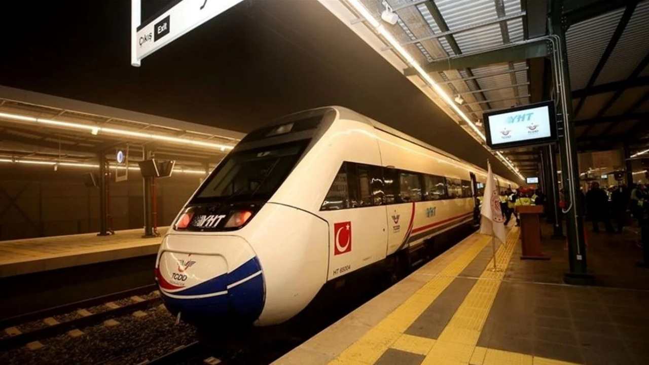 Marmaray 12 yaşında! 12 yılda 1 milyar 430 milyon yolcuya ev sahipliği yaptı
