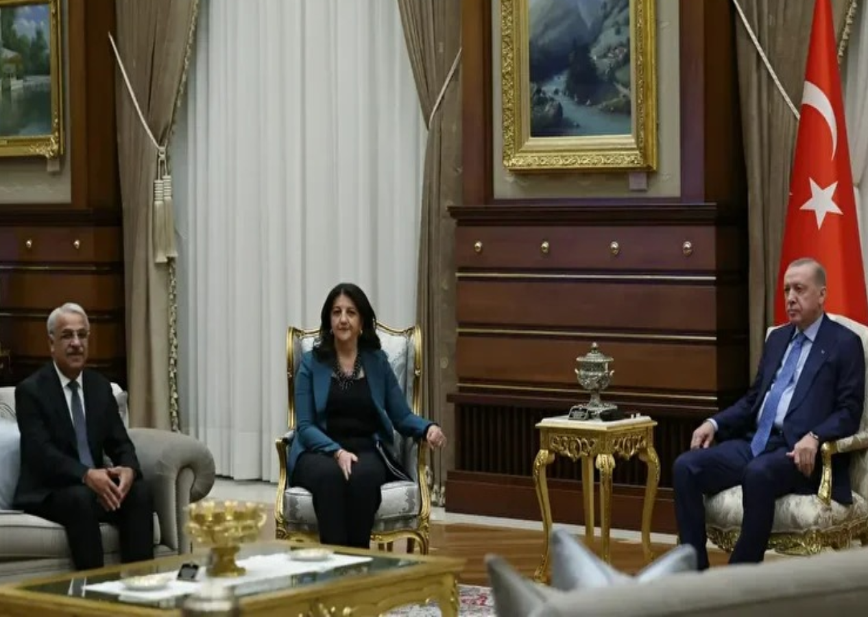 Külliyede ne konuşuldu? Cumhurbaşkanı Erdoğan, DEM Parti heyetini üçüncü kez kabul etti