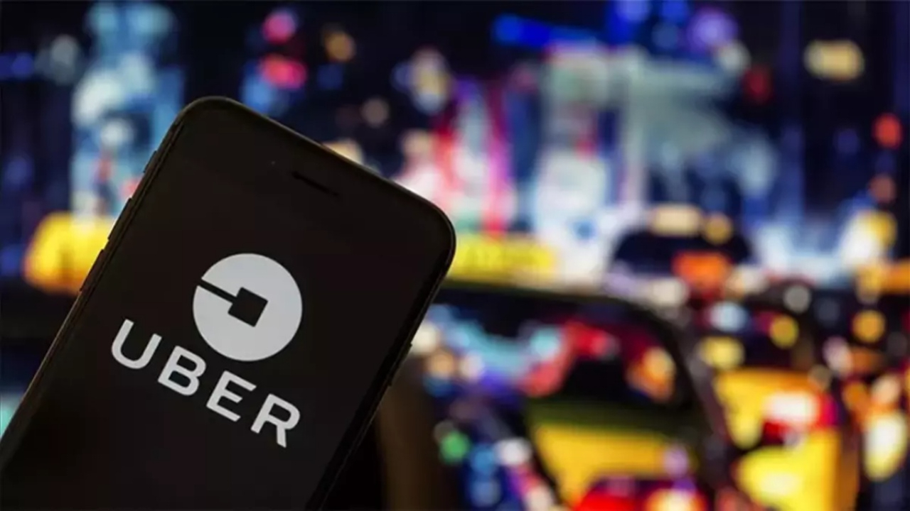 UBER'den Türkiye'ye dev yatırım! 200 milyon dolarla İstanbul küresel teknoloji üssü oluyor