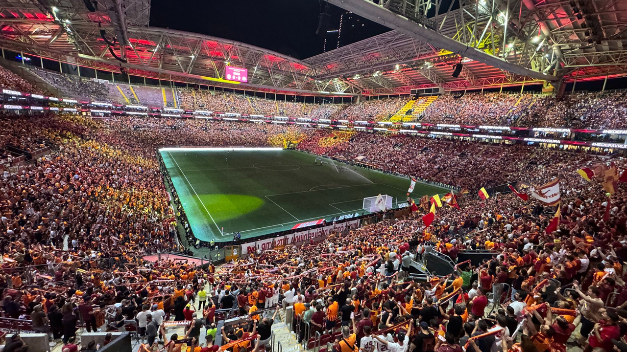 Galatasaray'ın stadı UEFA finali için aday gösterildi