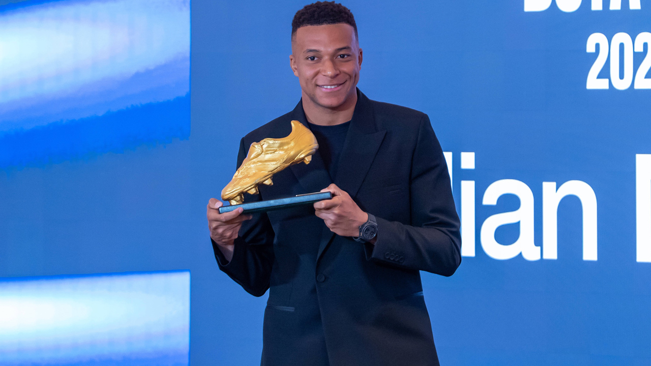 Kylian Mbappe Avrupa Altın Ayakkabı ödülünü aldı
