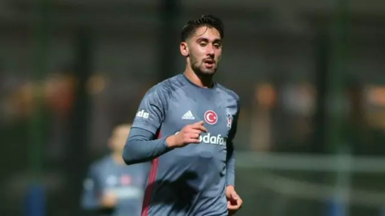 Beşiktaş’ın Eski Yıldızı Orkan Çınar kimdir eşi kim? Aslen nereli? Futbolu bıraktı mı?