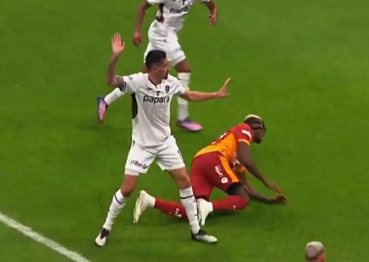Dev derbide iki takım penaltı bekledi, bir gol iptal edildi!
