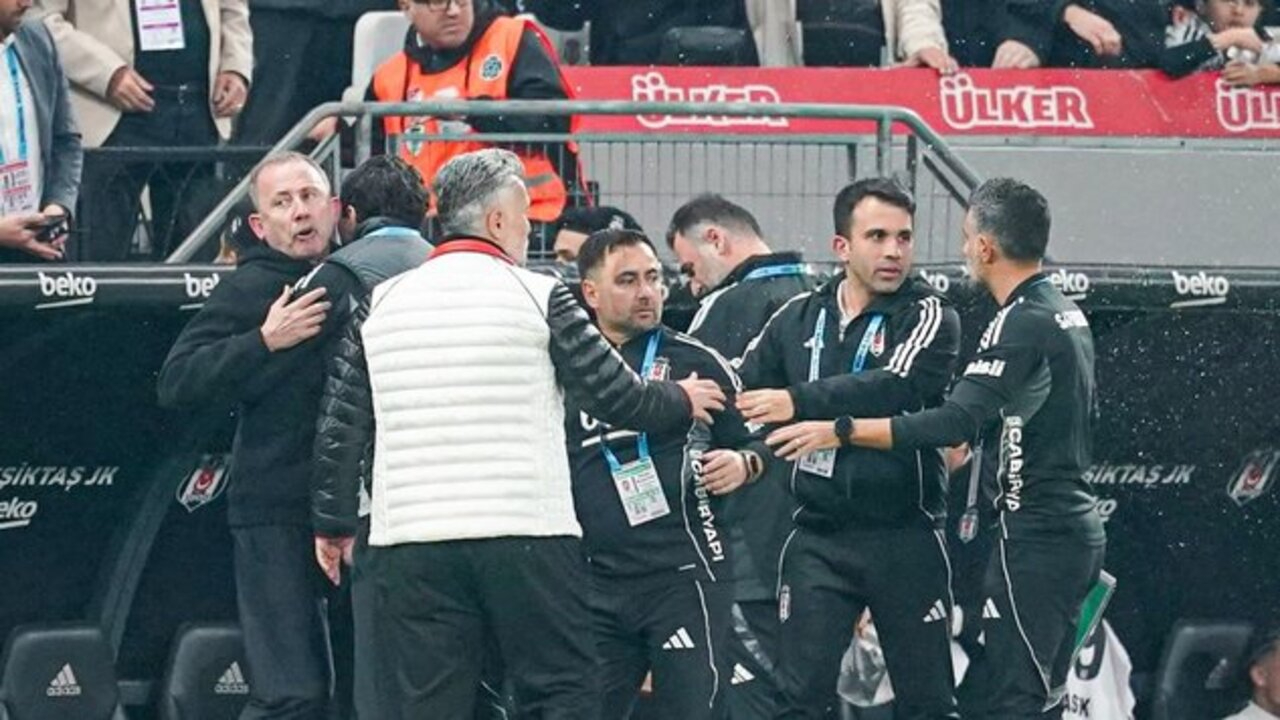 Beşiktaş'tan hakem isyanı! Domenico Tedesco'nun pozisyonunu örnek gösterdiler