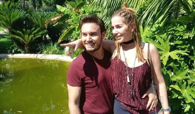 Mustafa Ceceli doğum gününde mutluluktan kanatlandı!