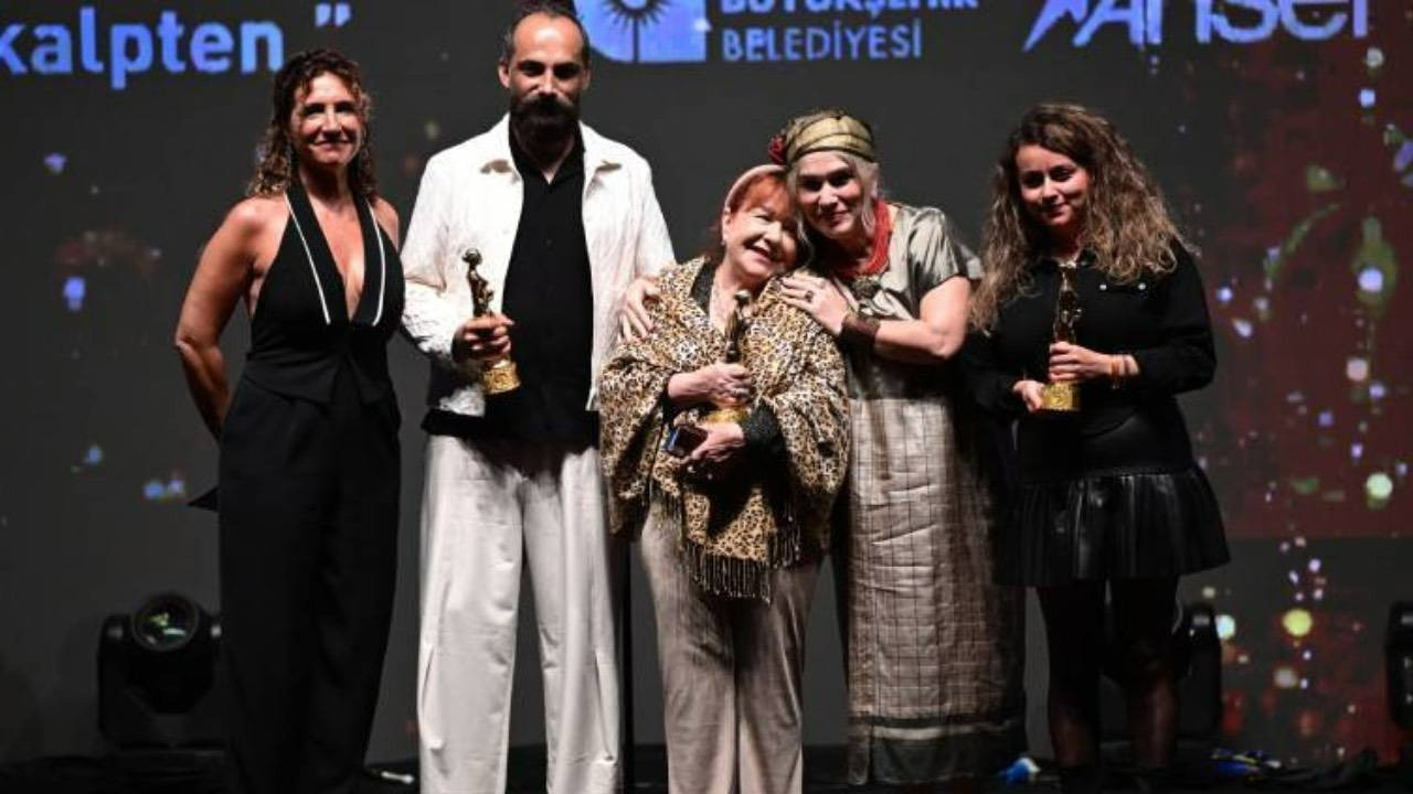 Türk müziğinin çınarı vefat etti! Süheyla Altmışdört ünlü isimlerin hocasıydı...”