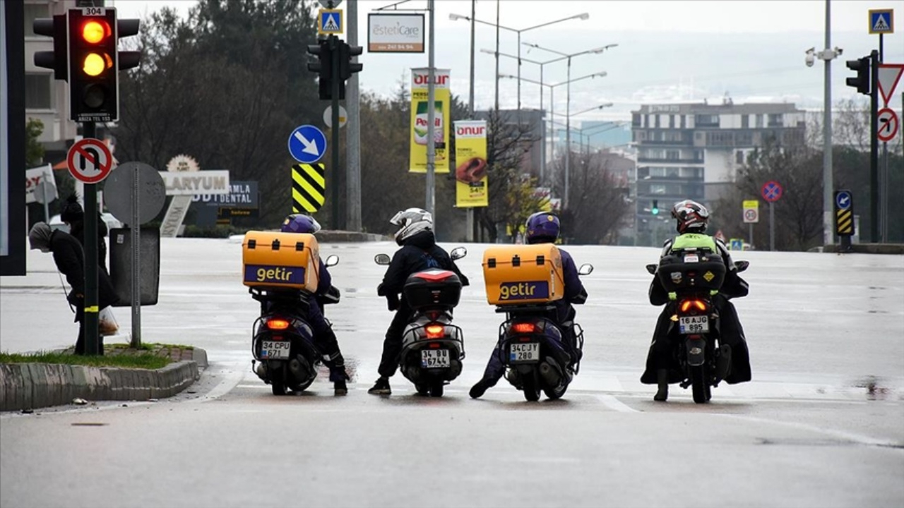 İndirimin bitmesine 11 gün kaldı! Motokurye yetki belgesi ücreti yüzde 95 artacak