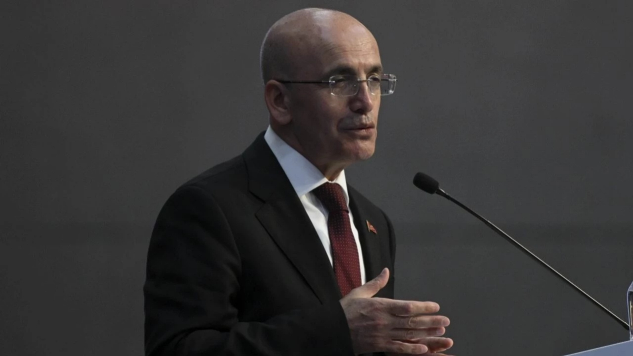 Bakan Şimşek: Bazı fonlar üzerinden manipülasyonlar yapıldığını biliyoruz