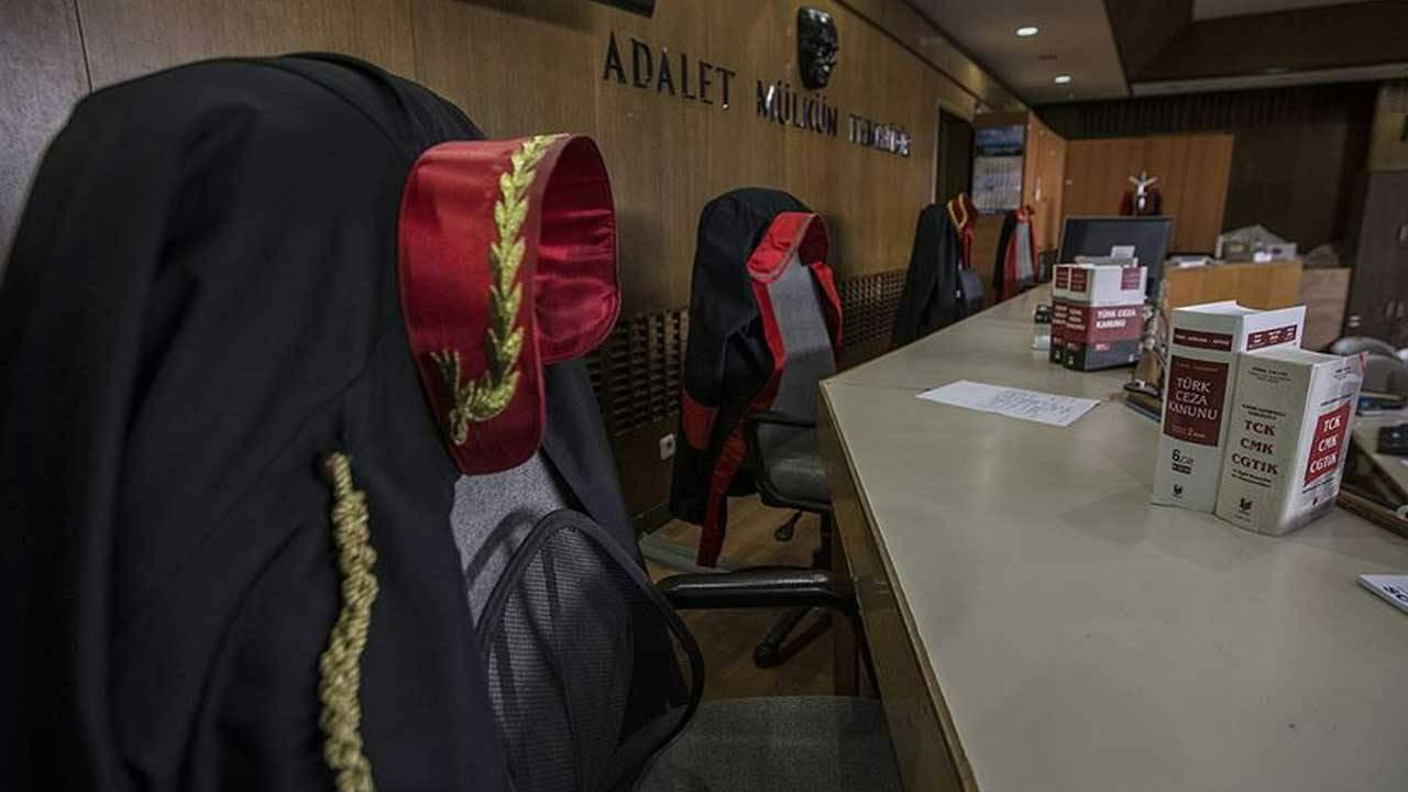 Hakim ve savcıların görevde yükselmelerine ilişkin karar Resmi Gazete