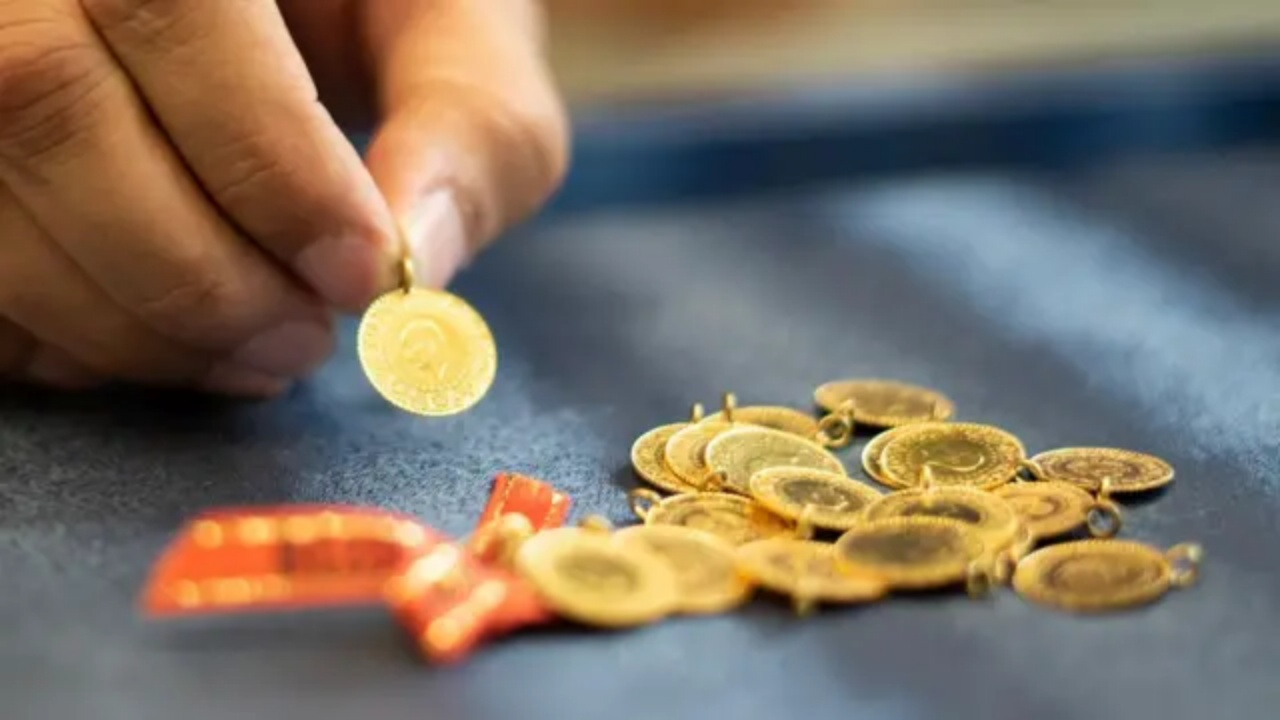 Altın yatırımcıları için alım fırsatı! Gram altın 6 bin TL'yi aşacak