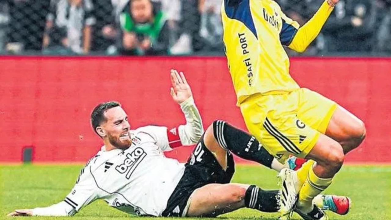 273 maçta sadece 1 kez atılan Orkun Kökçü, Süper Lig'de kart rekorunu kırdı
