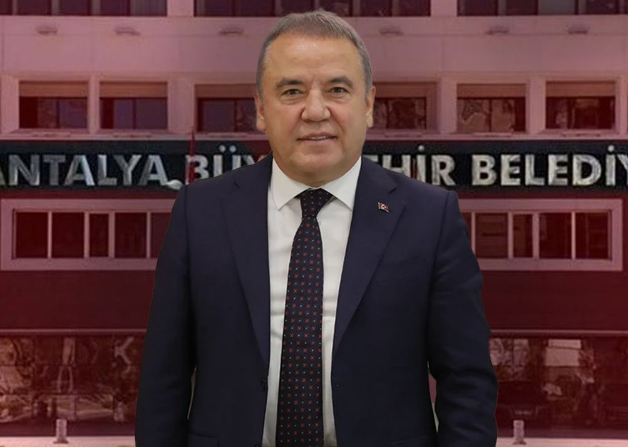CHP'li Antalya Büyükşehir Belediyesi'ne yeni dalga yolsuzluk operasyonu! 7 iş insanı gözaltına alındı...