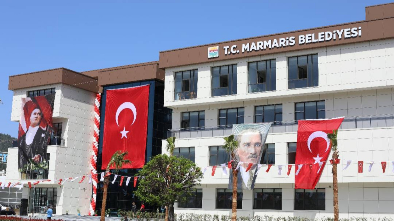 Belediye kendi binasını bile kaçak yapmış! CHP’li Marmaris Belediyesi’nde skandal: Meclis salonu bile ruhsatsız çıktı...