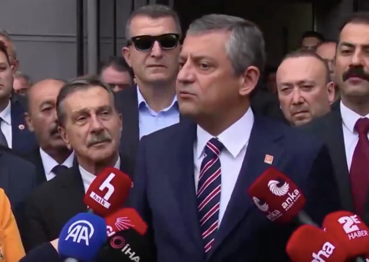 Hakaret soruşturması sonrası Özgür Özel çark etti! "Ben hakim ve savcılara it köpek demedim"