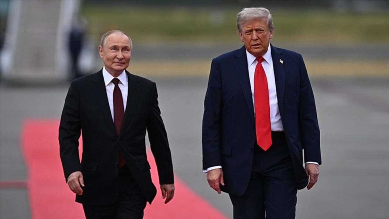 Donald Trump, Vladimir Putin ile görüşecek mi? Resmen duyurdu...