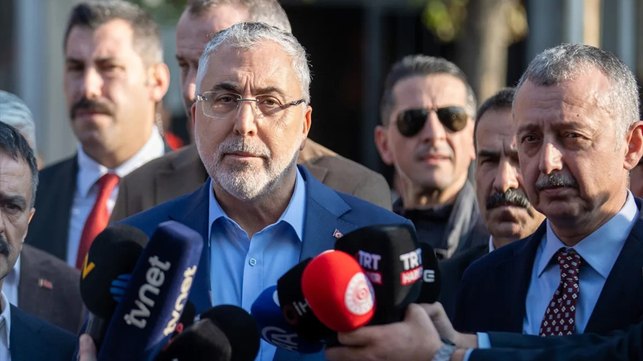 Parfüm deposu yangınında vahim iddialar vardı! Çalışma ve Sosyal Güvenlik Bakanı Vedat Işıkhan, ''kimin ihmali varsa adalet önünde hesap verecek'' dedi