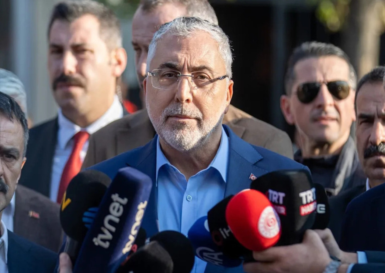 Parfüm deposu yangınında vahim iddialar vardı! Çalışma ve Sosyal Güvenlik Bakanı Vedat Işıkhan, ''kimin ihmali varsa adalet önünde hesap verecek'' dedi