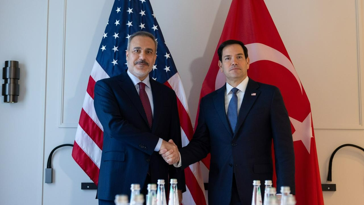 Beyaz Saray'da kritik görüşme! Dışişleri Bakanı Hakan Fidan ABD'li mevkidaşı Rubio ile bir araya geldi