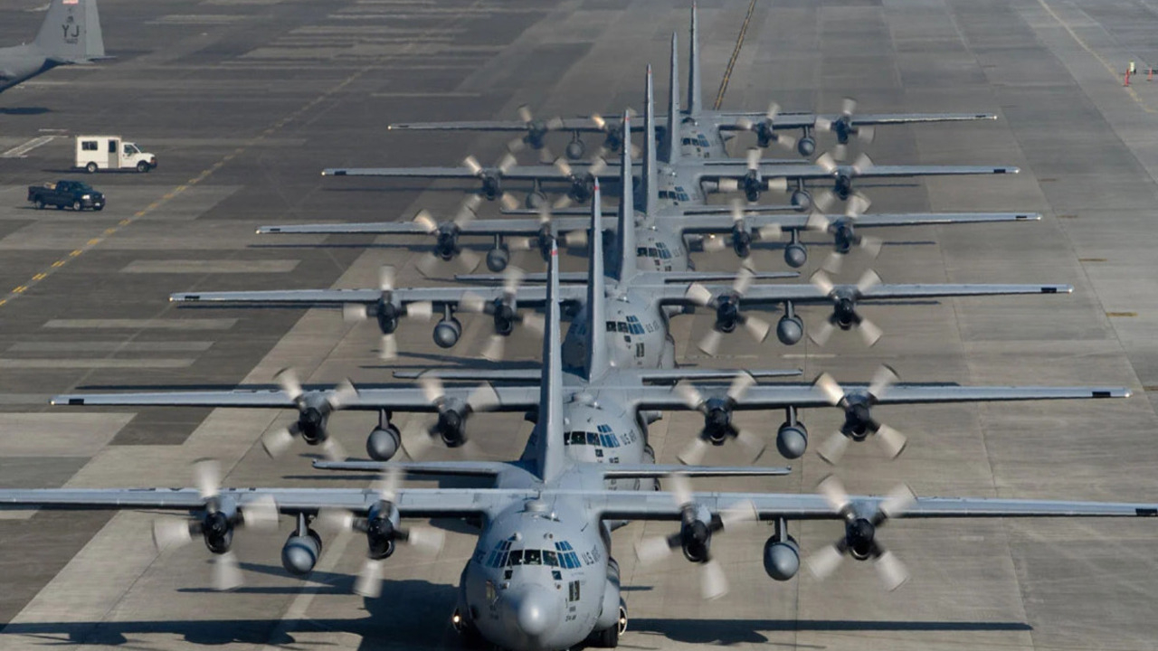 Düşen uçağı yakından tanıyalım: İşte C-130 askeri kargo uçağının özellikleri ve daha önceki kazaları...