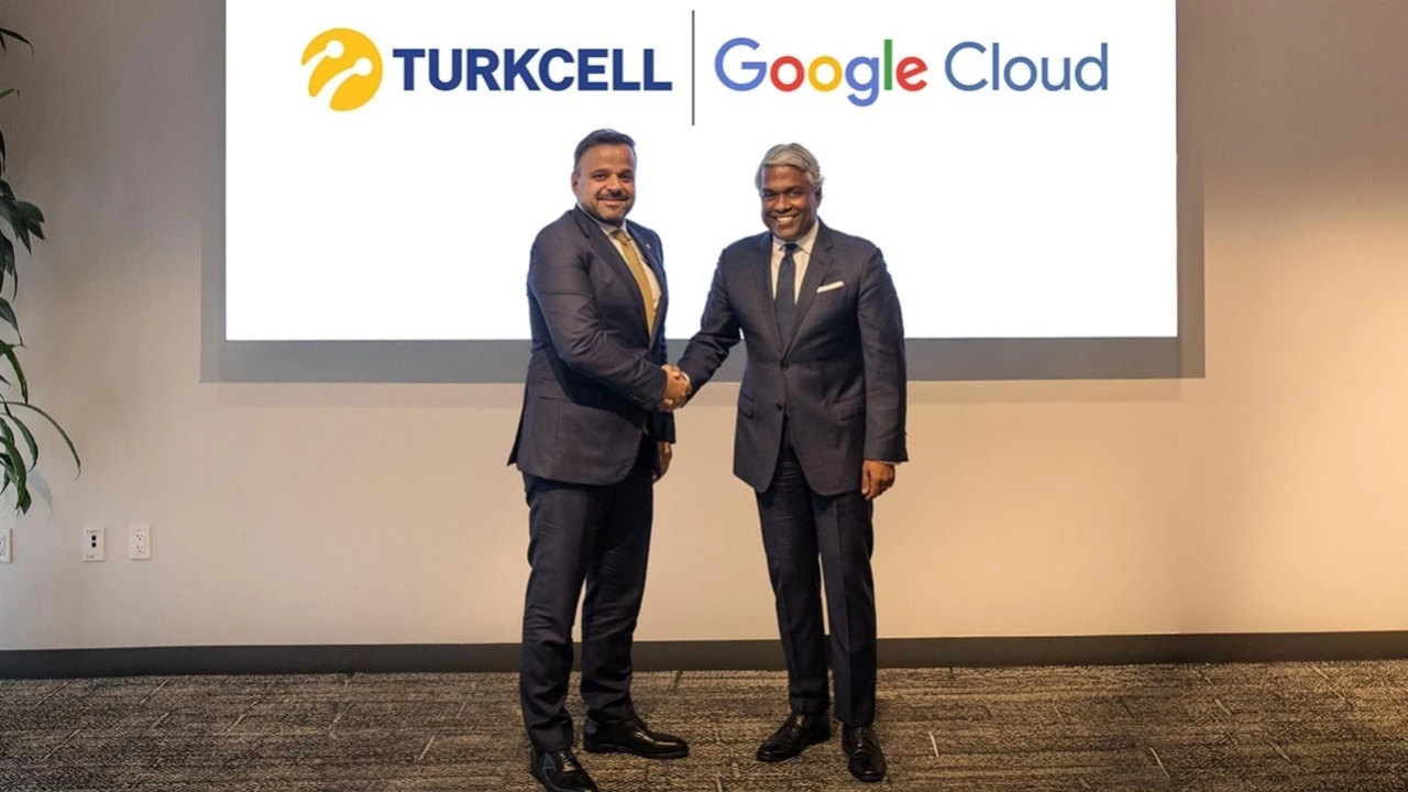 Turkcell ve Google'dan tarihi anlaşma! Türkiye'ye 1 milyar dolarlık yatırım