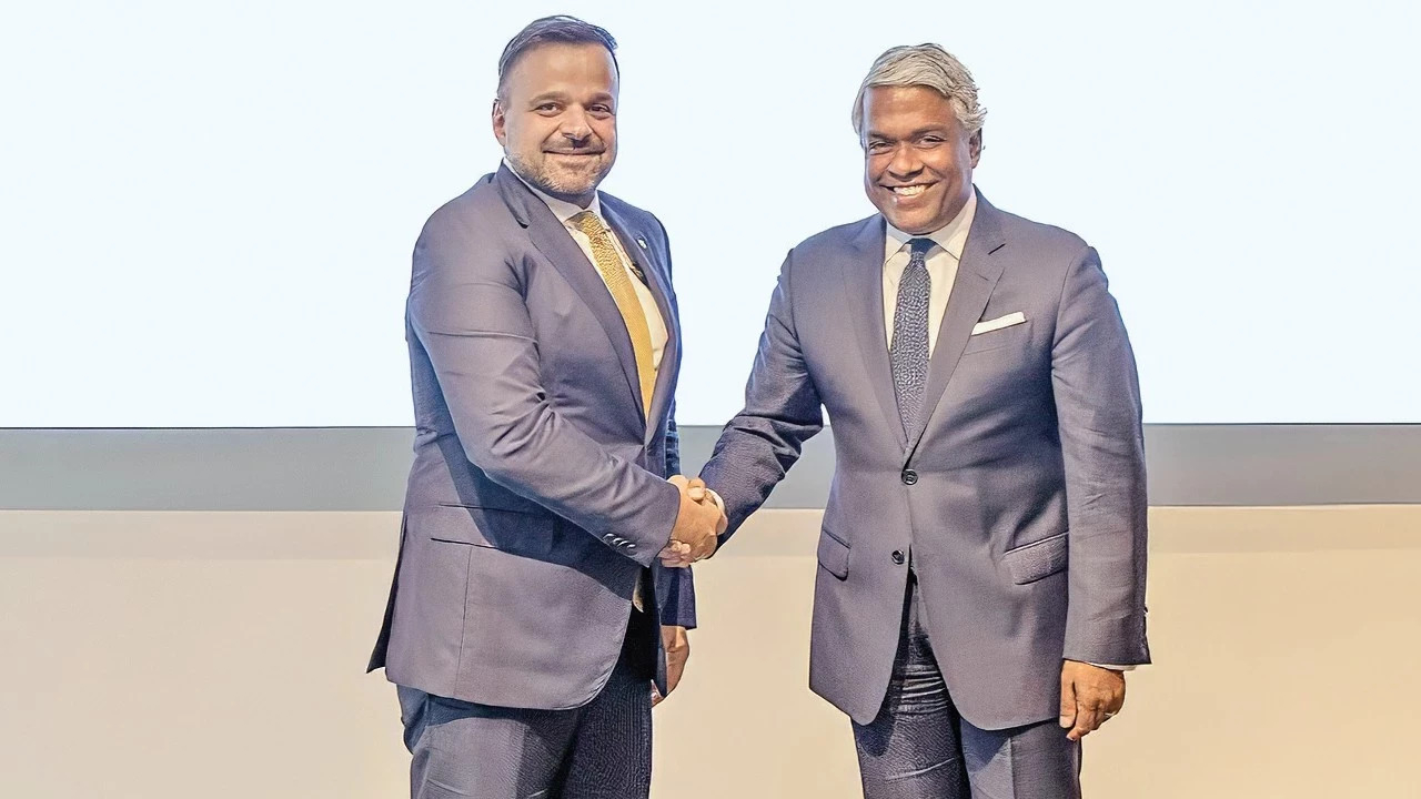 Turkcell’den dev bulut hamlesi! 1 milyar dolarlık yatırım başladı