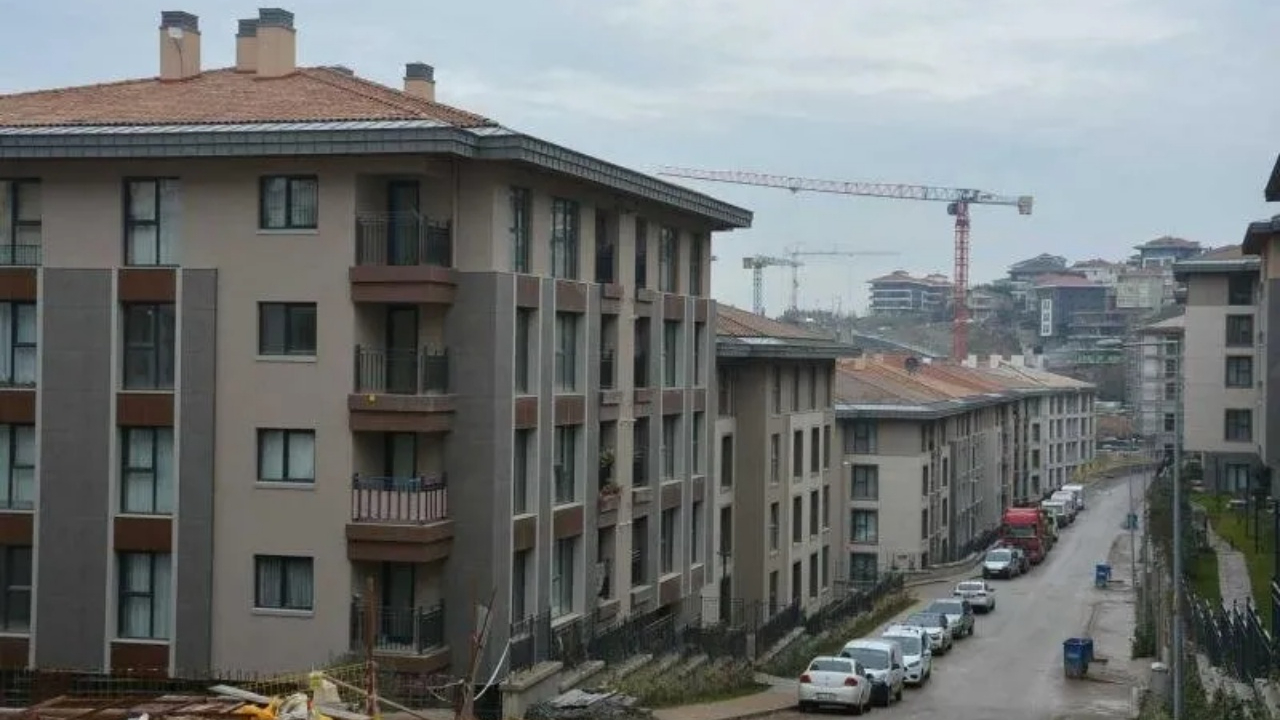 Dolandırıcılar bu kez ev hayallerini hedef aldı! TOKİ 500 bin sosyal konut projesine dadandı