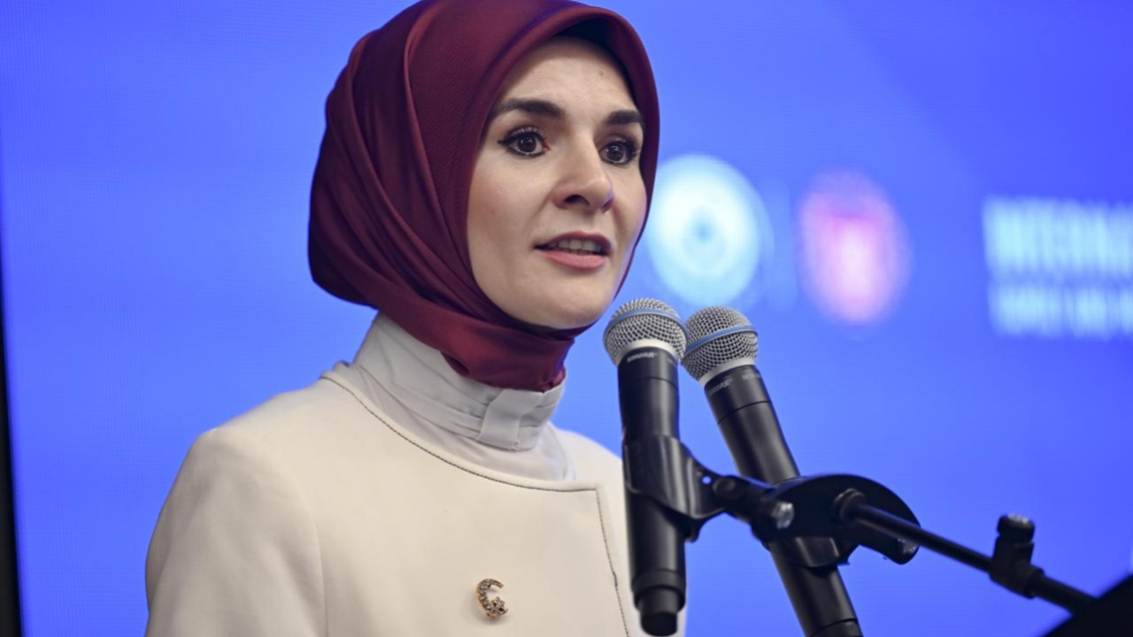 Sosyal medyaya yaş ayarı! Bakan Göktaş: Sosyal medyaya yaş sınırı için çalışıyoruz