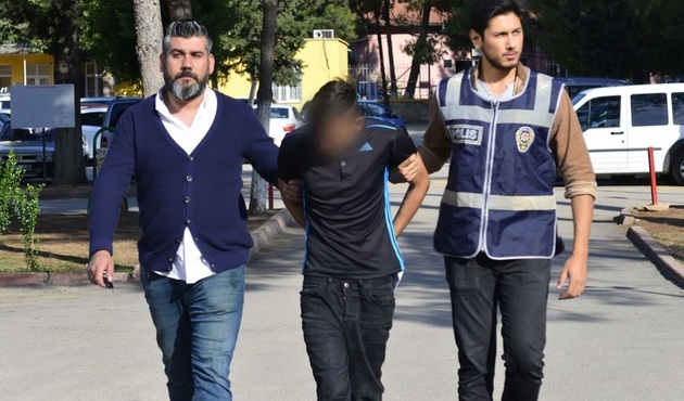 İnternetten kadın diye tanıştığı kişiler erkek çıktı!