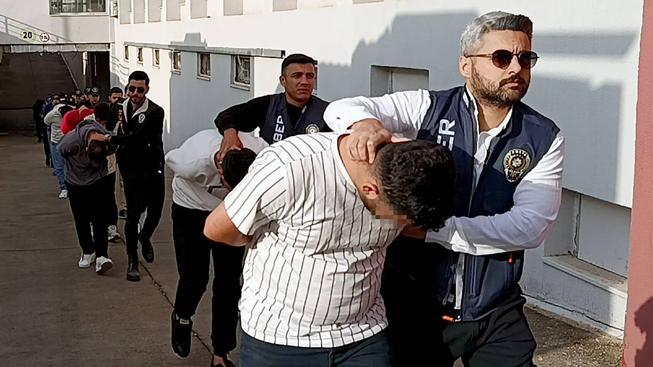 Sazan sarmalı ile 7 milyon lira dolandırdı; “birbirinize zarar vermeyin” mesajı ile helallik istedi