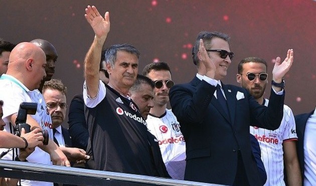 Futbolun Ekim ayı yıldızları belli oldu! İşte en çok konuşulan takım ve futbolcu...