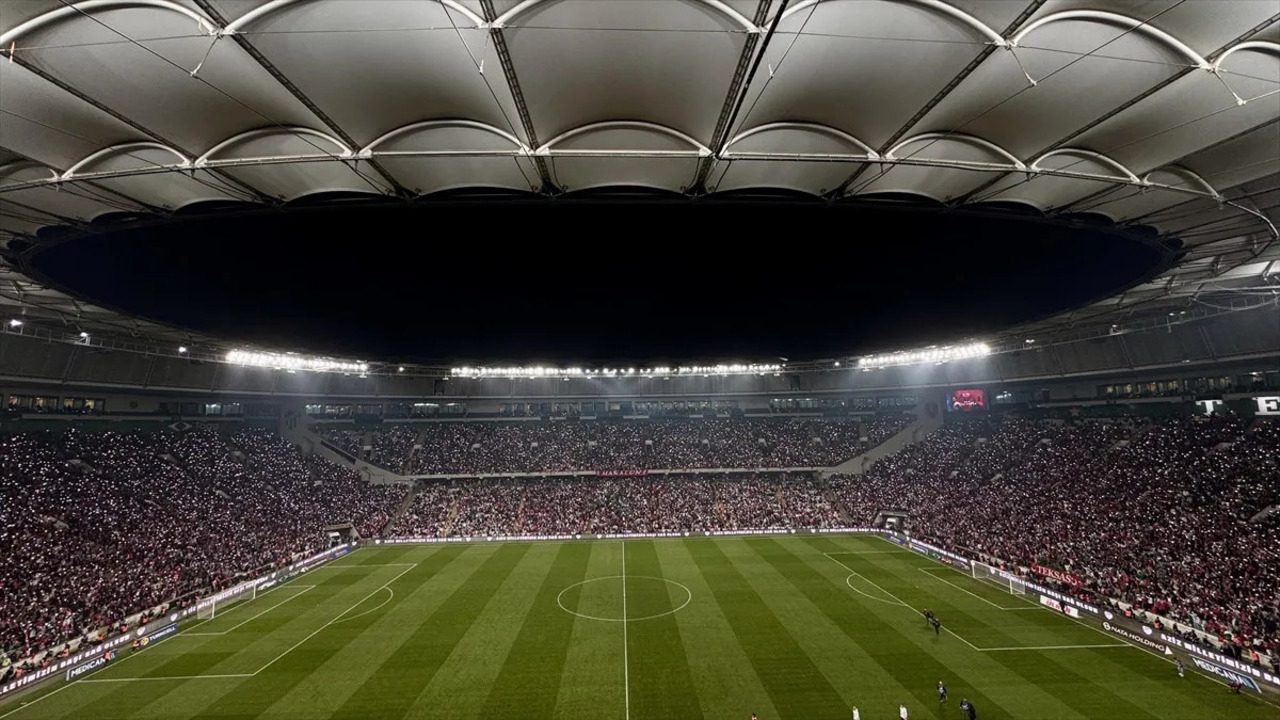 Bursa’da milli maç heyecanı! A Milli Futbol Takımı'na büyük destek