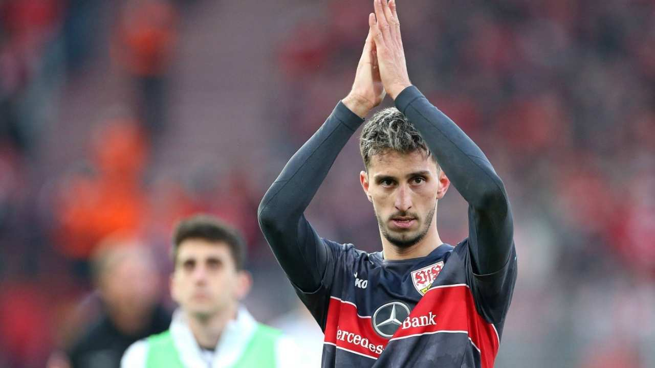 Atakan Karazor kimdir, kaç yaşında? Atakan hangi mevkide oynuyor?