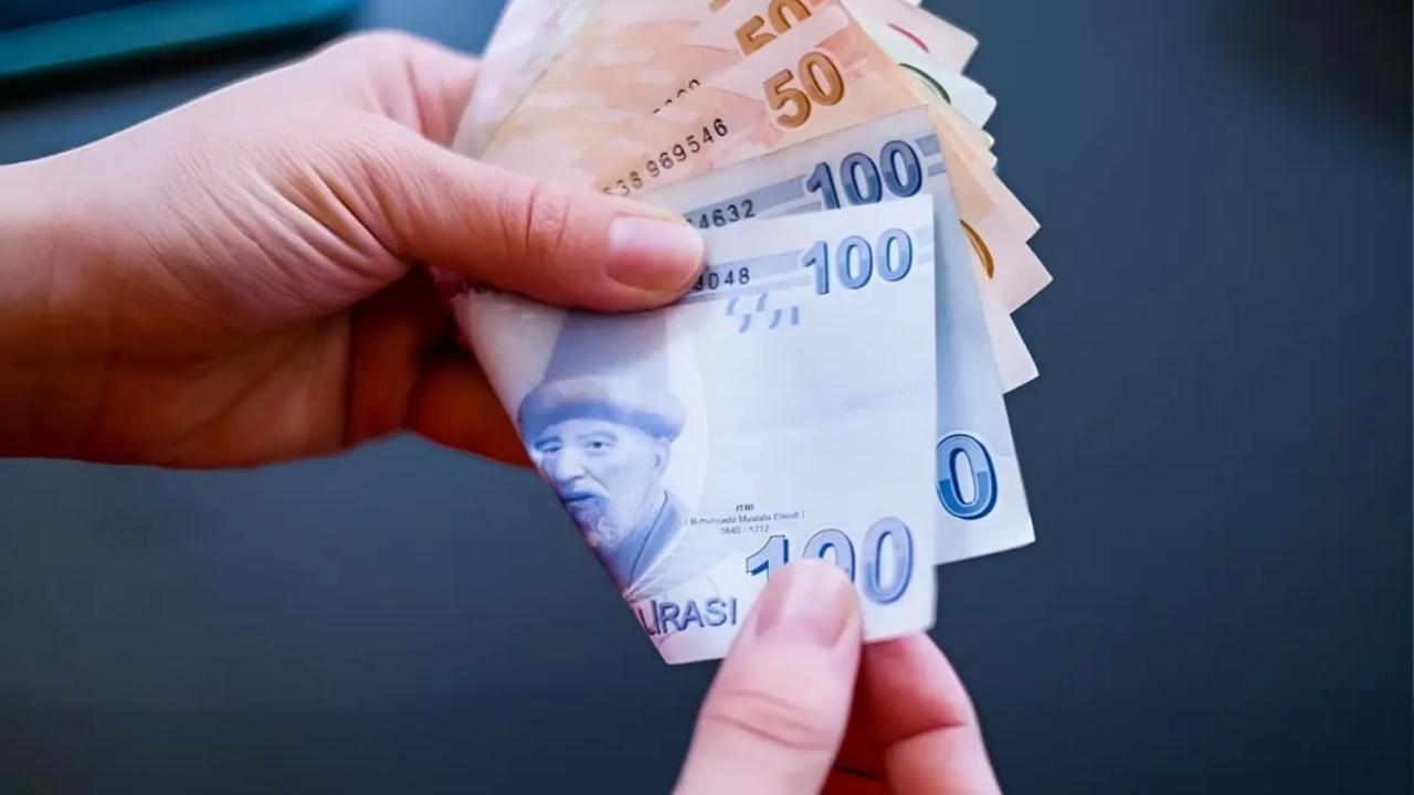 Yargıtay'dan işçiyi sevindiren karar! İhbar süresi içinde yapılan zamlar kıdem tazminatına yansıyacak