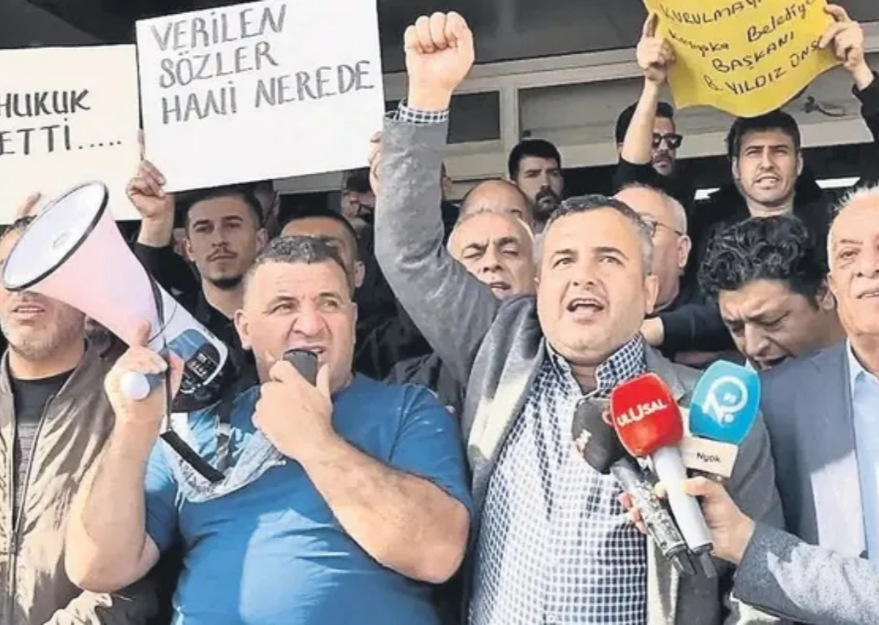 CHP’nin milyarlık pazar tezgahı planı çöktü: Esnaf rant operasyonunu bozdu!