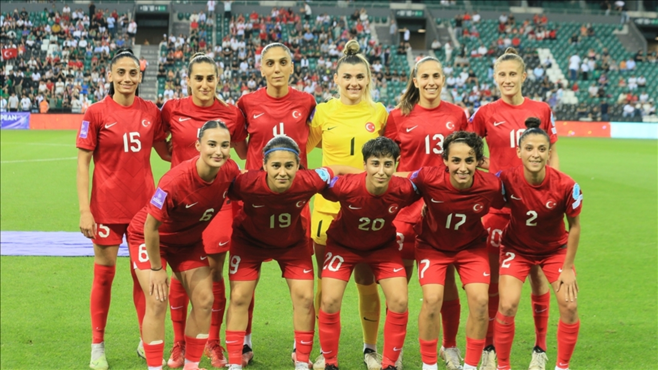 A Milli Kadın Futbol Takımı'nın aday kadrosu belli oldu