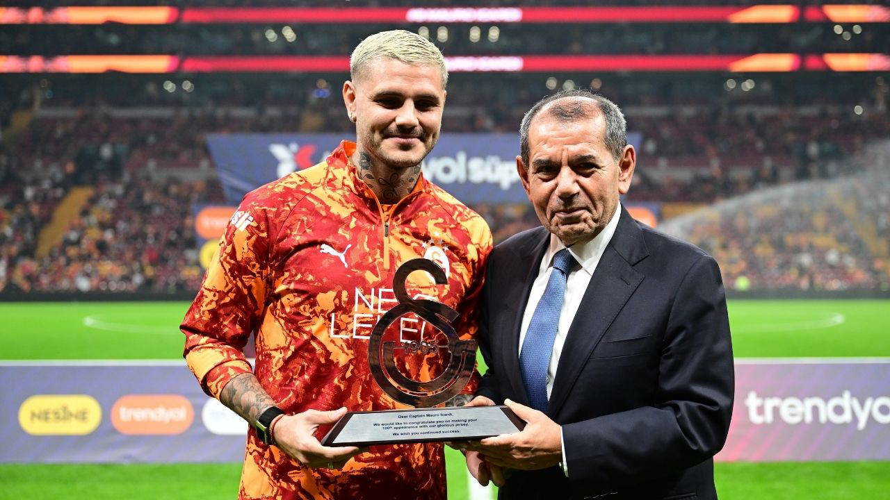 Galatasaray'da 100. maçına çıkan Mauro Icardi'ye plaket verildi