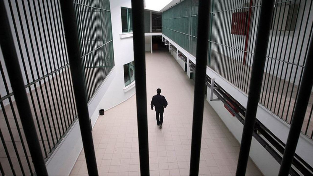 Kısmi af geliyor! AK Parti ve Bakanlıktan kritik hamle: On binlerce mahkuma erken tahliye...