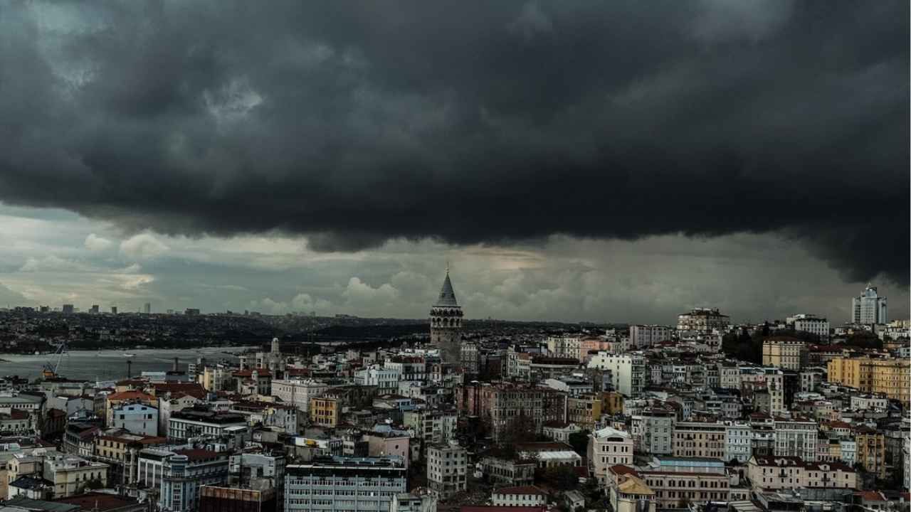 İstanbul’da 9 Derecelik Şok! Yeni Hava Dalgası Yaklaşıyor!